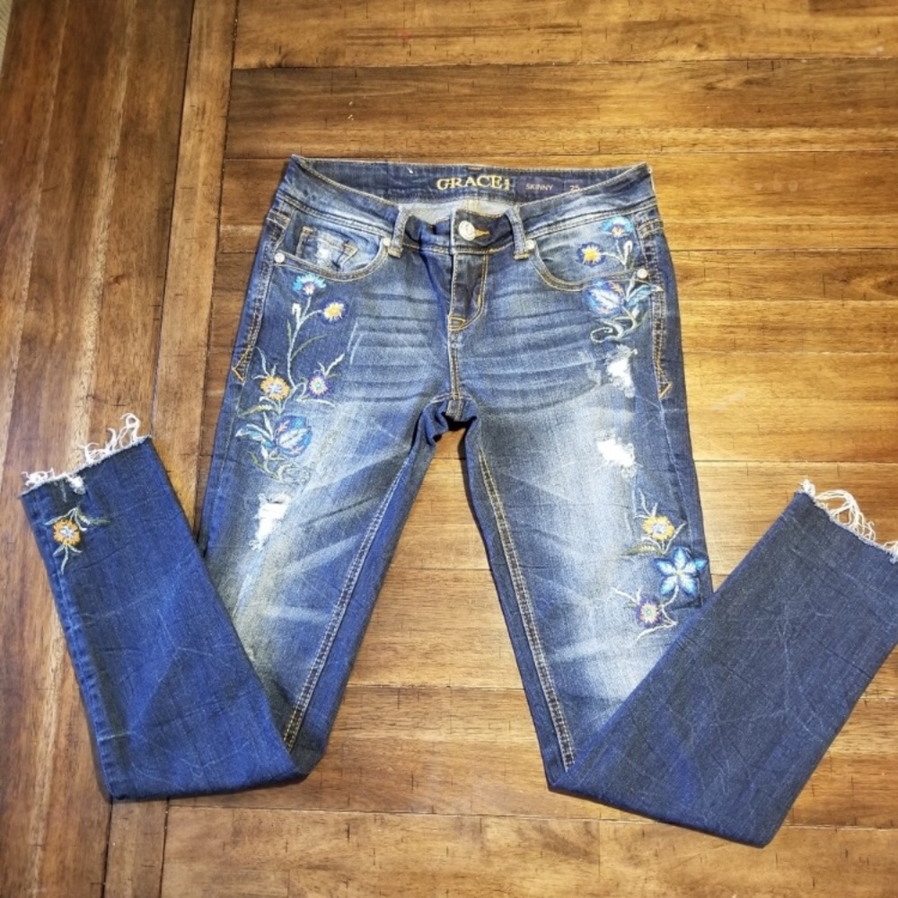Grace in LA  floral embroidered  skinny jeans